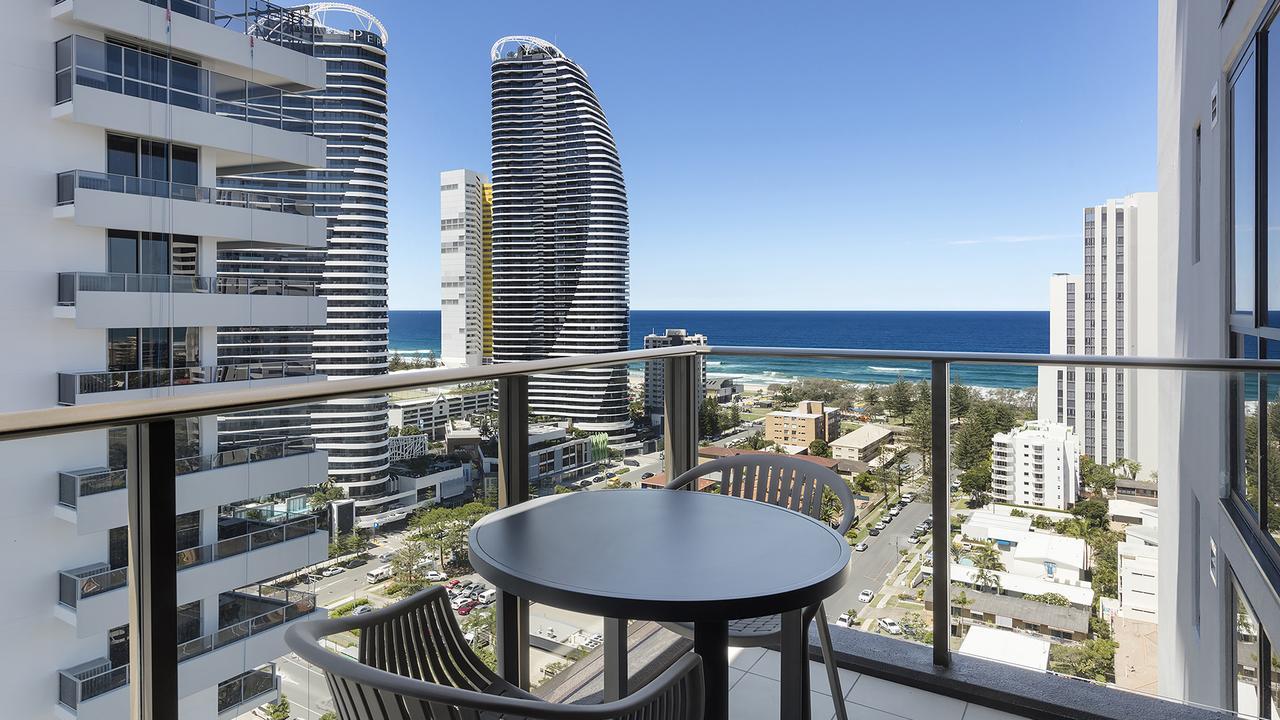 One-Bedroom Suite with Ocean View - No Housekeeping
